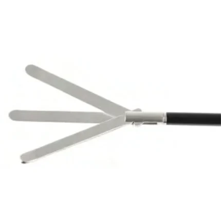Fan retractor
